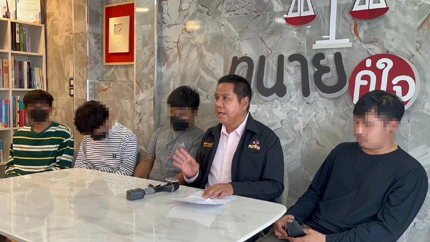 นศ.เหยื่อท็อปบู๊ท ร้อง "ทนายรณณรงค์" ช่วย ถูกทหารค่ายอุตรดิตถ์ รุมตื๊บจนสลบ