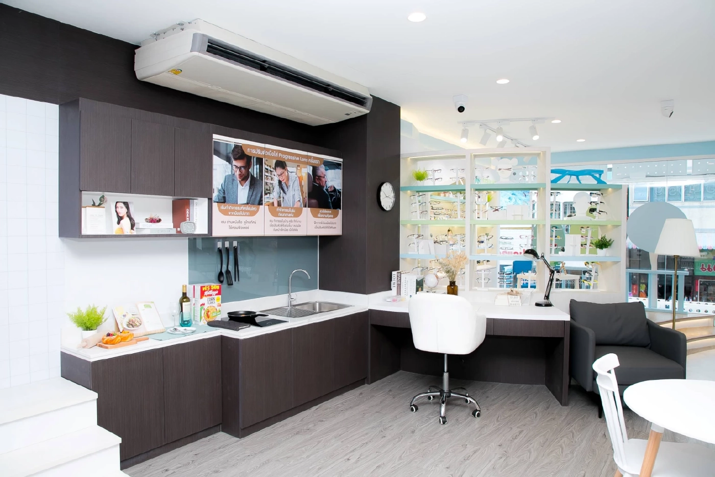 “แว่นท็อปเจริญ” เปิดตัว แฟล็กชิปสโตร์ หาดใหญ่  ศูนย์รวมแว่นตาและบริการด้านสายตาครบวงจรแห่งแรกในภาคใต้