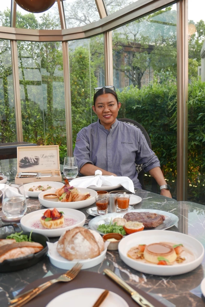 เชฟส้ม พักตร์พิไล เชี่ยนมั่น