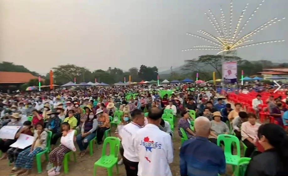 "ลุงป้อม"รุกภาคเหนือ ย้ำพปชร.ไม่ทิ้งเจียงฮาย ชาวแม่สรวยแจกมินิฮาร์ท