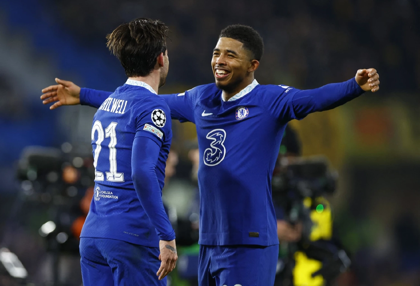 "พ็อตเตอร์" ซูฮกแข้ง "สิงห์บลูส์" สู้จนพาทีมเข้ารอบ ชปล.