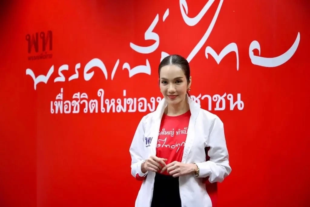 “สนธิญา” ร้องปอท. เอาผิด“พลภูมิ ส.ส.กทม.-อ๋อม สกาวใจ”โพสต์ข้อความเท็จ