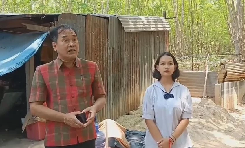 ผอ.วอนผู้ใจบุญ ช่วย "2 เด็ก นร." เรียนดีแต่ยากจน