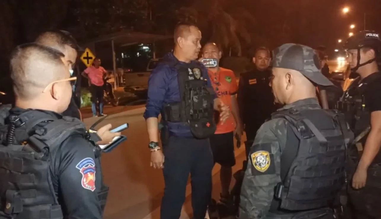 ผัวเก่าหึงโหด บุกยิงหนุ่มใหม่ กระสุนพลาดถูกเมีย-แม่ยาย บาดเจ็บ