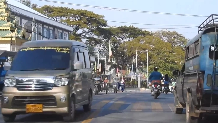 สภาพความเป็นอยู่ฝั่งท่าขี้เหล็ก