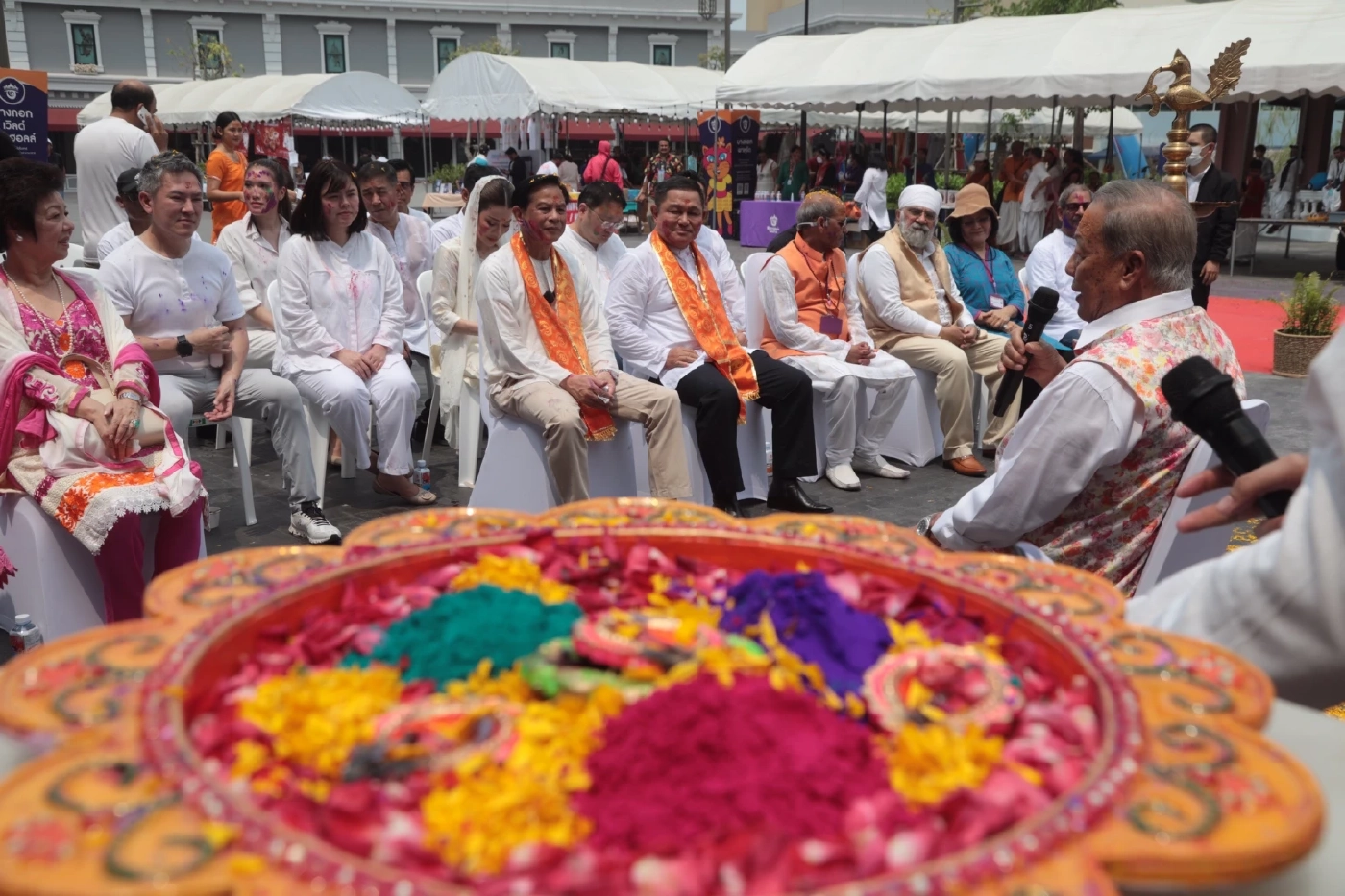 "พีระพันธุ์" รับ "นิโรธ-ศรัณย์วุฒิ" จ่อร่วม รทสช. ระบุ รอความชัดเจน