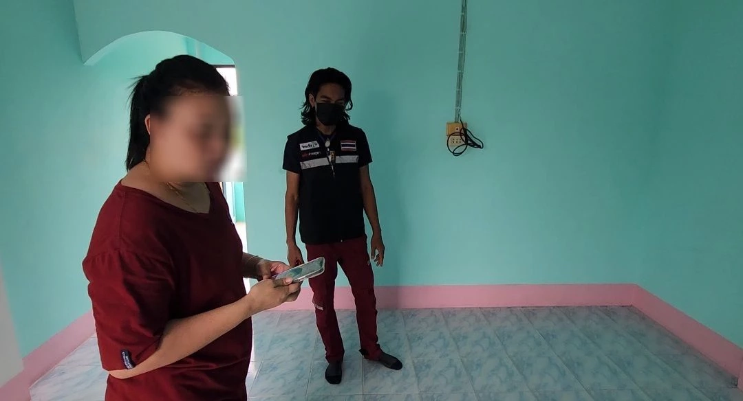 อ้วกแทบพุ่ง! สาวโรงงานหน้าตาดี ซุกขยะกองมหึมา เจ้าของหอพักเปิดดูถึงกับผงะ