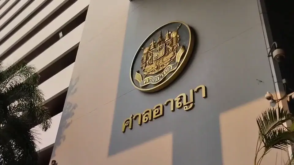 "ทอม เครือโสภณ" มาศาล ฟังคำพิพากษา คดีหมิ่นฯ"สนธิ ลิ้มทองกุล"