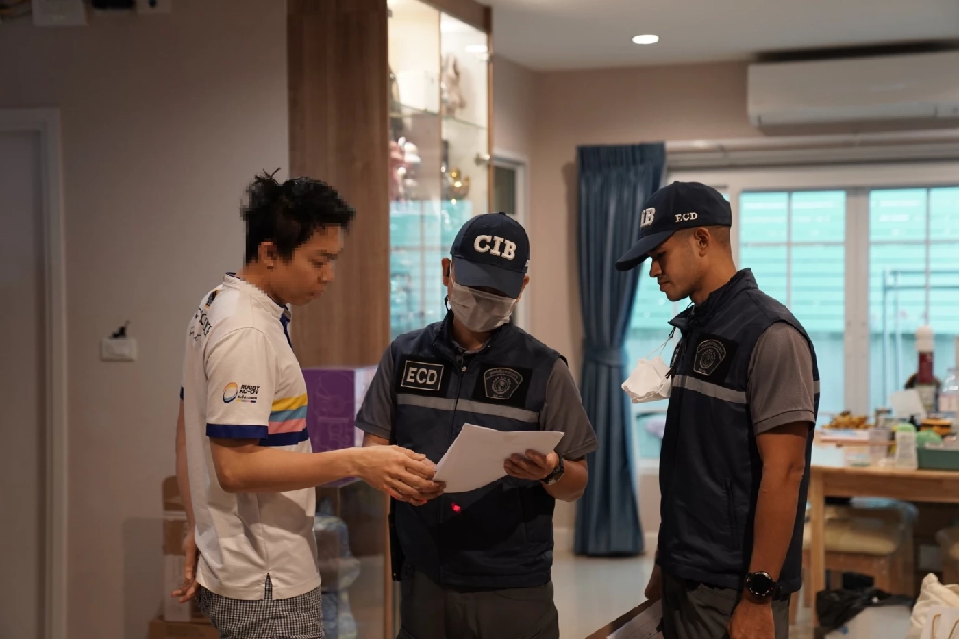 จับเครือข่าย “สารวัตรซัว”-“ชูวิทย์” แฉย้ายเซิร์ฟเวอร์ออกนอกประเทศ