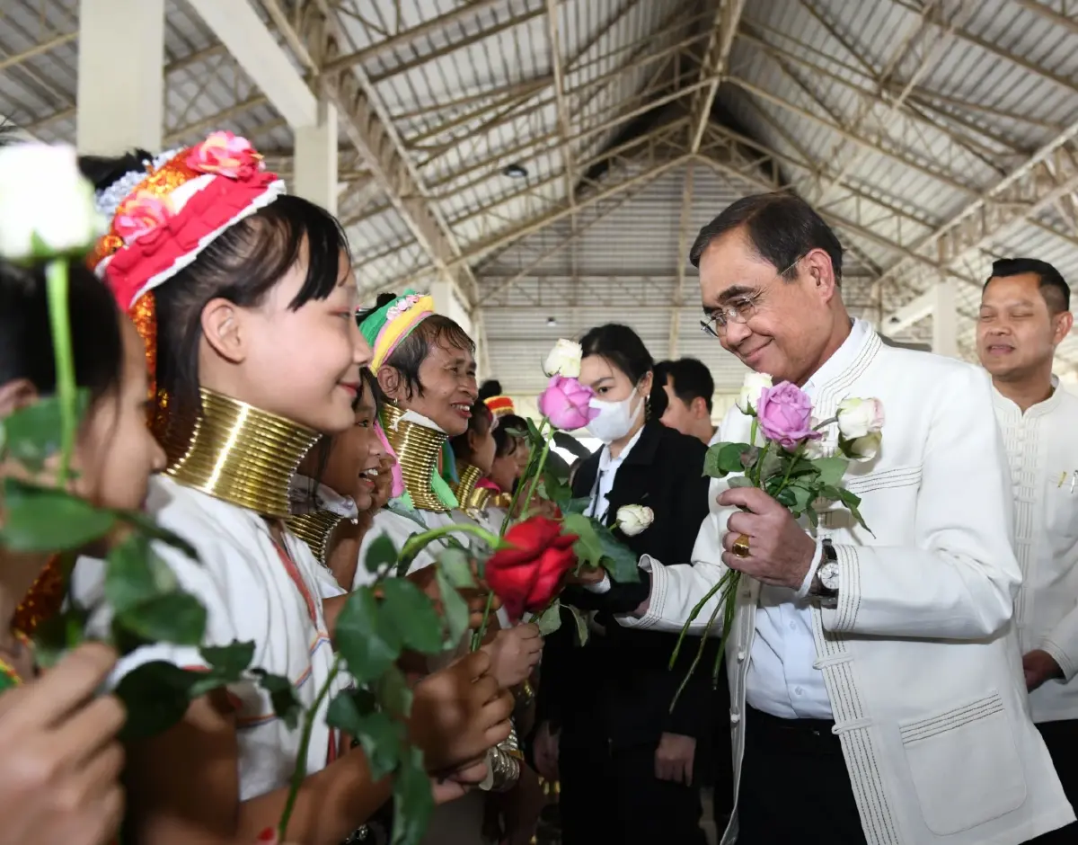 "นายกฯ" ยัน มาเชียงใหม่ไม่ได้มาหาเสียง จะทำหน้าที่ให้ดีที่สุดก่อนยุบสภา