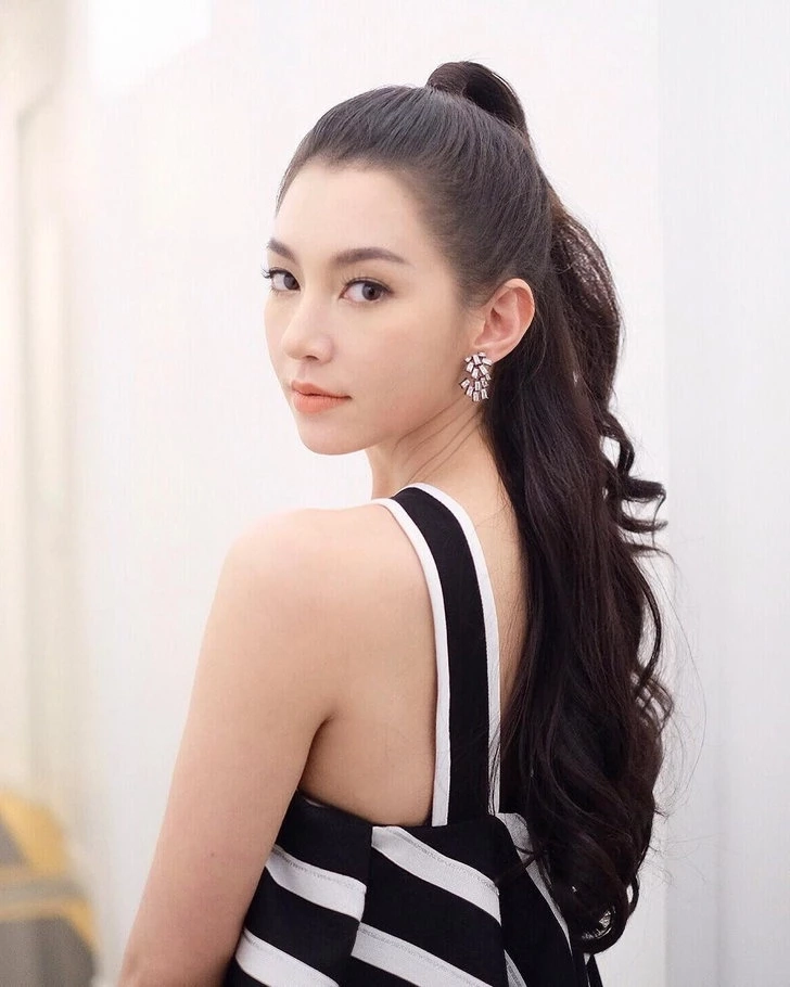 “เฮเลน” นักปั้นดารา ดึงสตินางเอก 4 ม. ออกมาขอโทษแต่เหมือนไม่ได้ขอโทษ