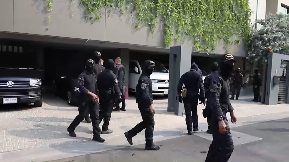 คุม"เมฆ รามา"ขังสภ.ปากเกร็ด เจ้าตัวปัดตอบสื่อฯ ปฏิเสธฟอกเงิน พนันออนไลน์