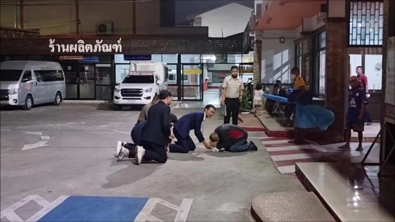 น้ำตาไหล! ศาลอุดรฯ ปล่อยตัวชั่วคราว "แพะ" คดีขนยาเสพติดเกือบสองแสนเม็ด