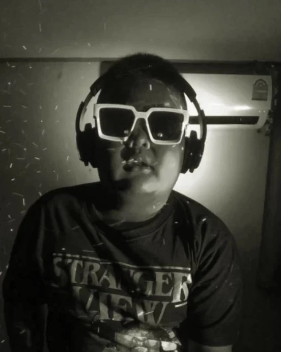 พ่อ "ดีเจวิว" ดีเจดังอ่างทอง เผยผลชันสูตร สาเหตุที่ทำให้เสียชีวิตอย่างสุดเศร้า