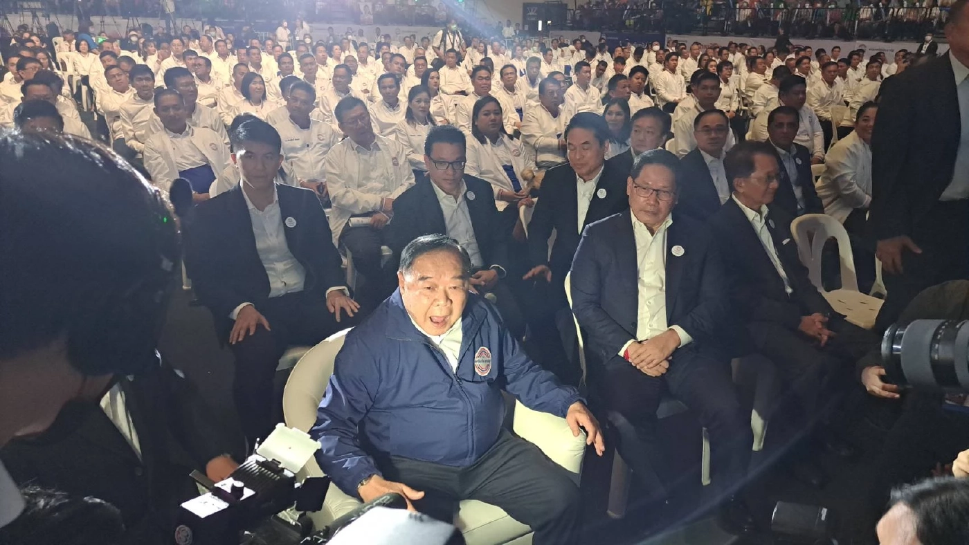 สุดคึกมวลชนนับหมื่น! "พลังประชารัฐ" เปิดตัวส.ส. ครบ 400 เขต ปาร์ตี้ลิสต์ 92 คน