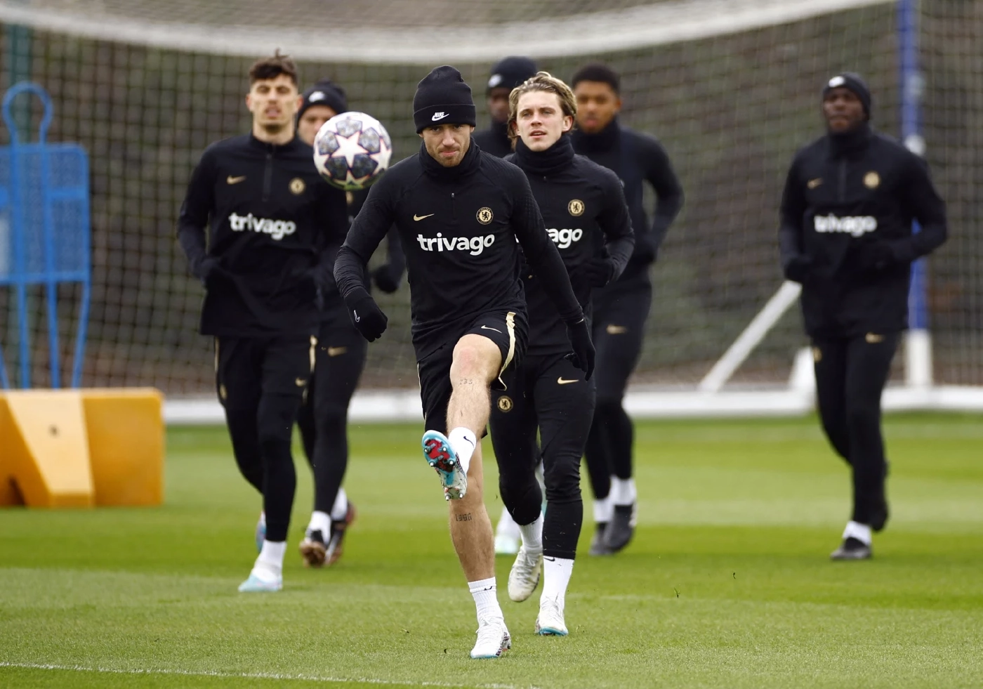 ถ่ายทอดสด "เชลซี vs ดอร์ทมุนด์" ศึก ชปล.รอบ 16 ทีม เช็กสถิติ-ความพร้อม-ช่องชมสด