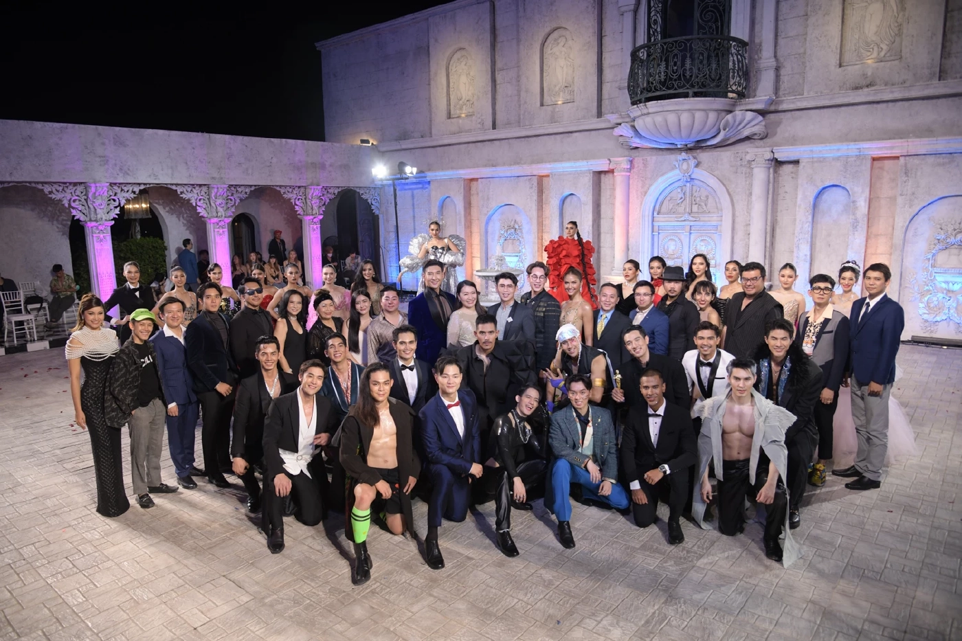 30 หนุ่มสาว กองซูปร้าฯ 2023  ครีเอทโชว์เปิดตัว