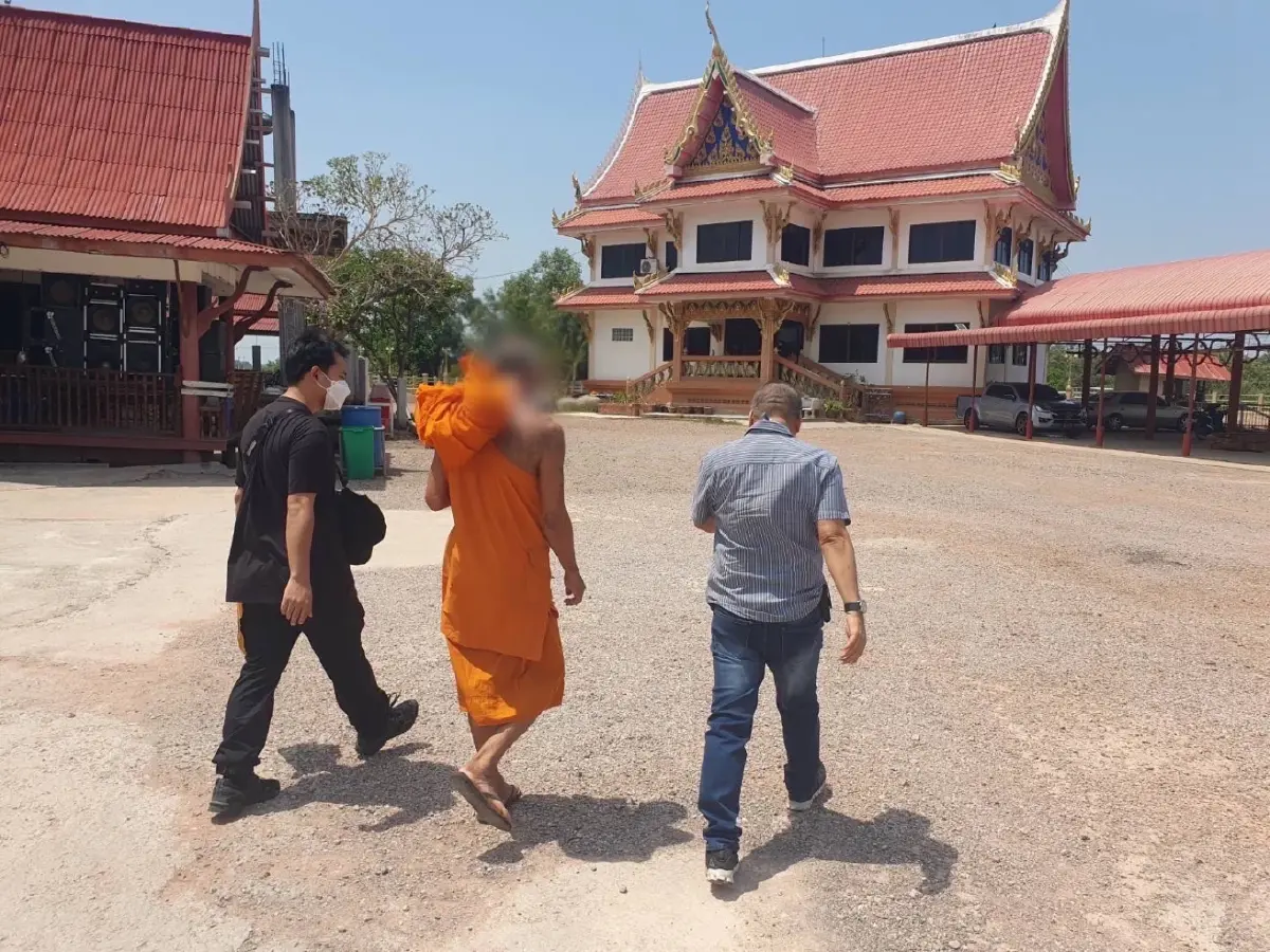รวบคาผ้าเหลือง ลูกจ้างบุกห้องนอนลูกสาวนายจ้างหวังขืนใจ หนีคดีตั้งแต่ปี 63