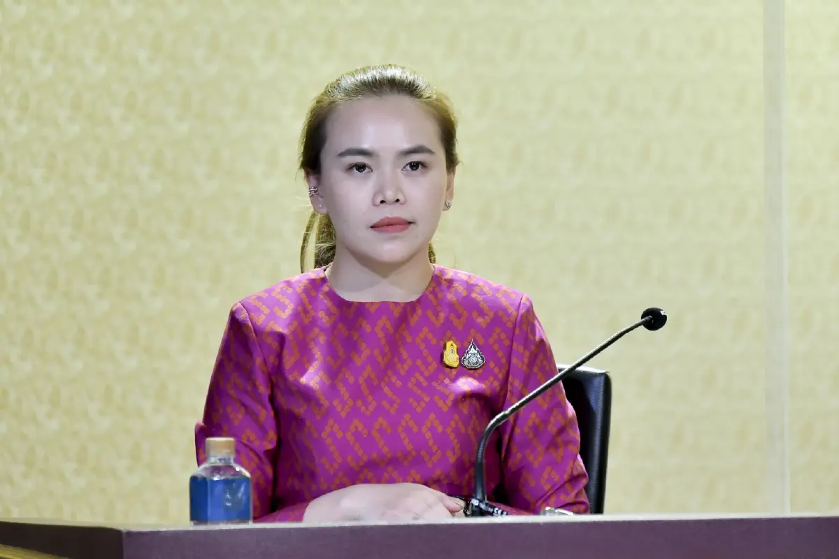 น.ส.ไตรศุลี ไตรสรณกุล รองโฆษกประจำสำนักนายกรัฐมนตรี