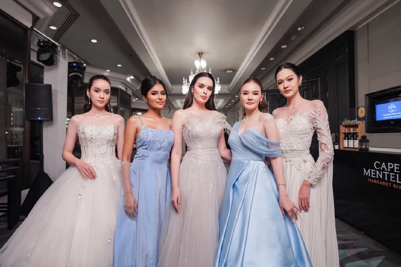 นางสาวไทย 47 คนสุดท้ายเต้นรำ อวดลีลา ชูชุดผ้าไทยพื้นถิ่นจาก Local สู่เลอค่า