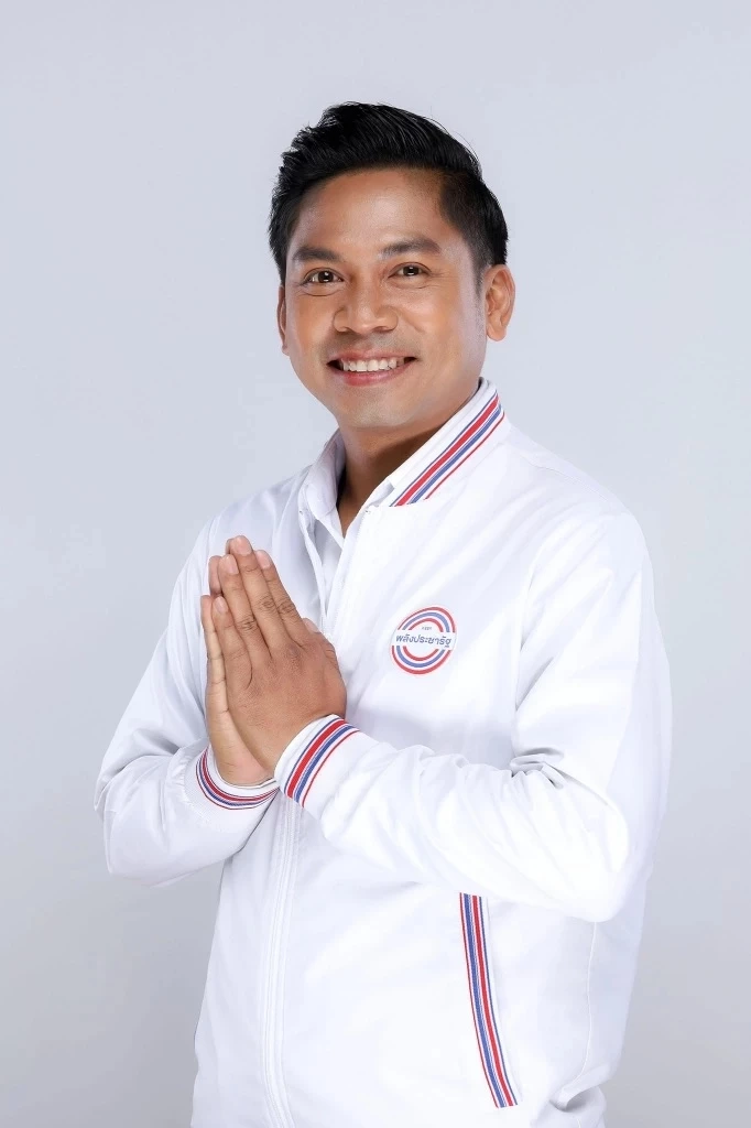 จับกระแส 9 คนดังสายบันเทิง ขอก้าวสู่เส้นทางการเมือง สู้ศึกเลือกตั้ง 2566