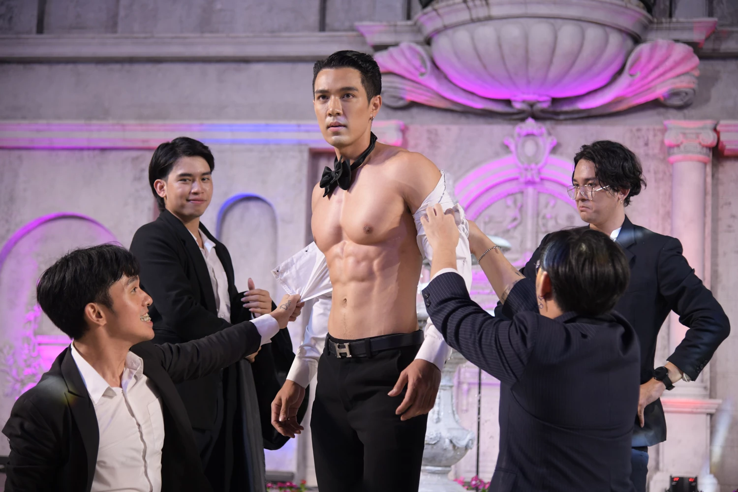 30 หนุ่มสาว กองซูปร้าฯ 2023  ครีเอทโชว์เปิดตัว