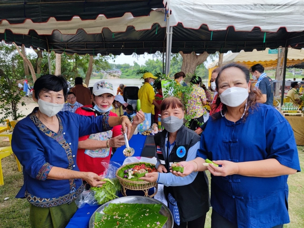 ตลาดนัดเพื่อสุขภาพ ต.เจ็ดเสมียน อ.โพธาราม จ.ราชบุรี