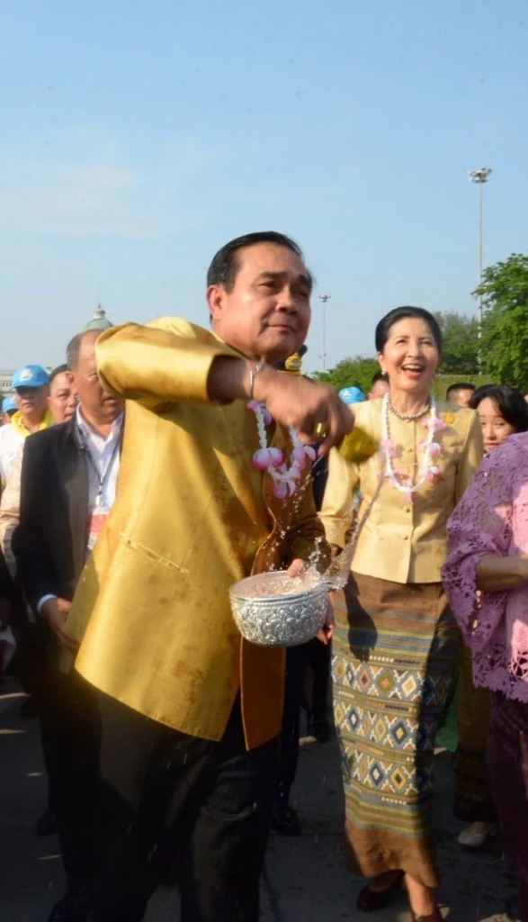 นายกฯ สั่งเตรียมพร้อมจัดงาน "สงกรานต์ 66" อย่างยิ่งใหญ่ คาดมี นทท. 20 ล้านคน