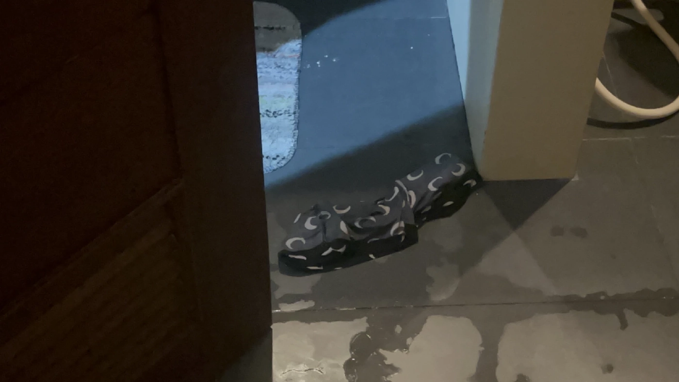 น้องสาวช็อก! พี่สาวพลัดตกคอนโดฯ ชั้น 7 ดับต่อหน้า