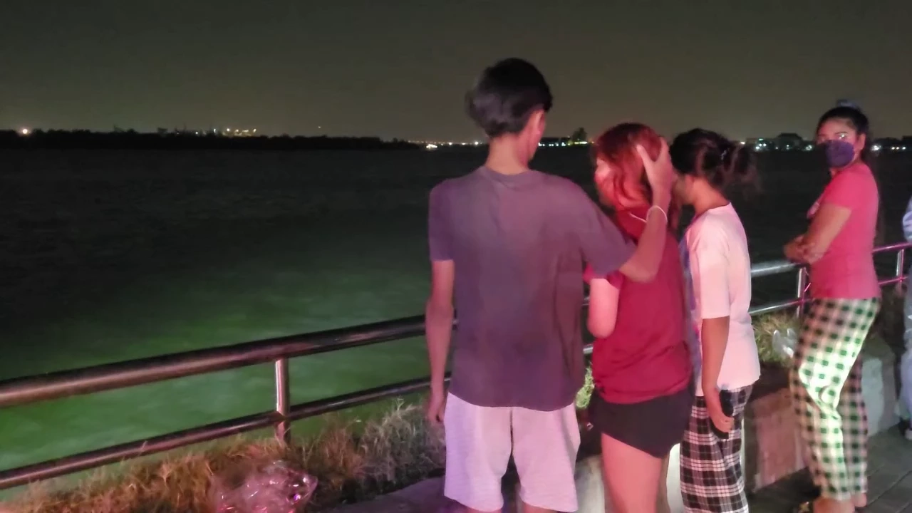 สุดสลด นักเรียนหญิง 16 ปีจมเจ้าพระยาต่อหน้าเพื่อน ที่พยายามช่วยยื้อชีวิต