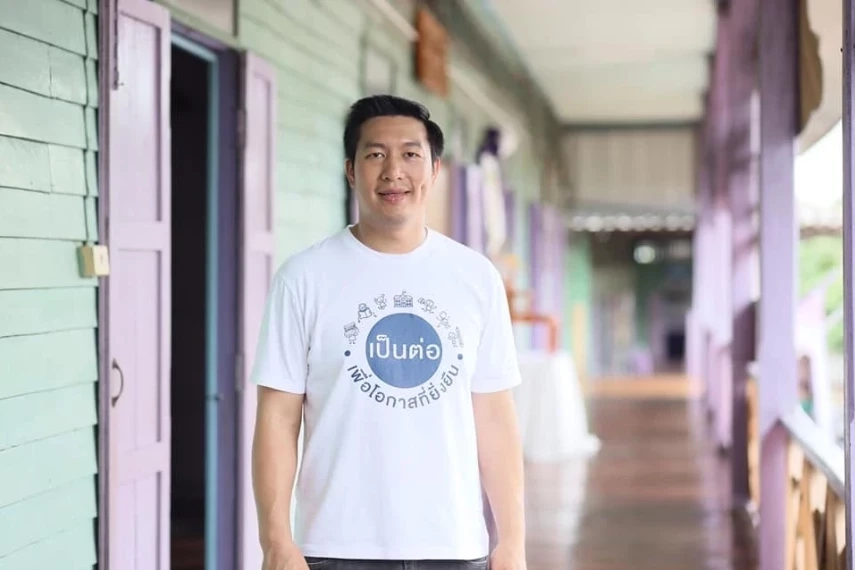 พันตำรวจโท วสวัตติ์ มุครสกุล หรือ สารวัตรซัว 