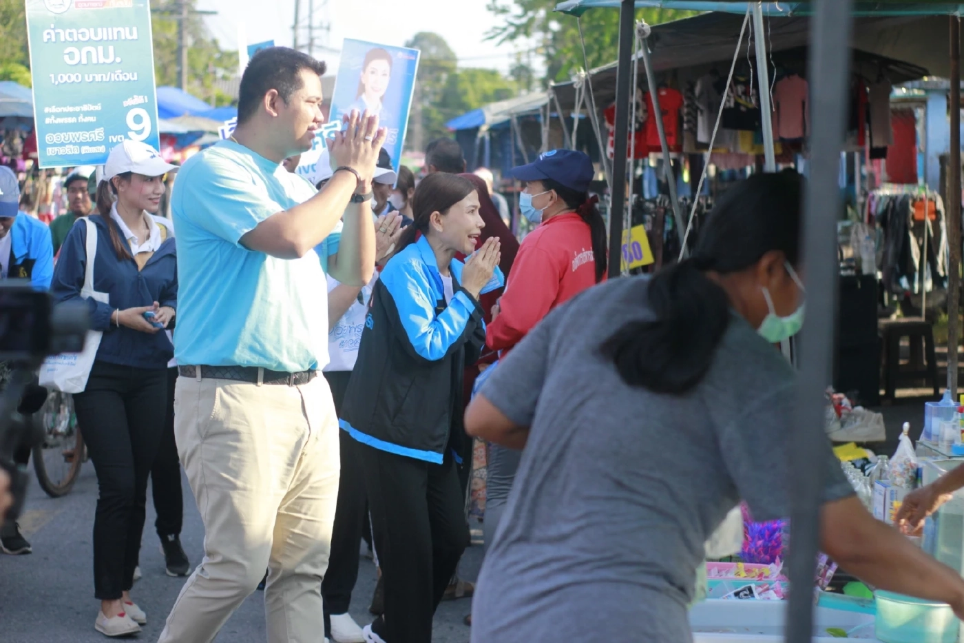 “ชัยชนะ” ยกทีมผู้สมัคร 10 คน 10 เขต ขอเลือก “ปชป.” ยกนครศรีฯ