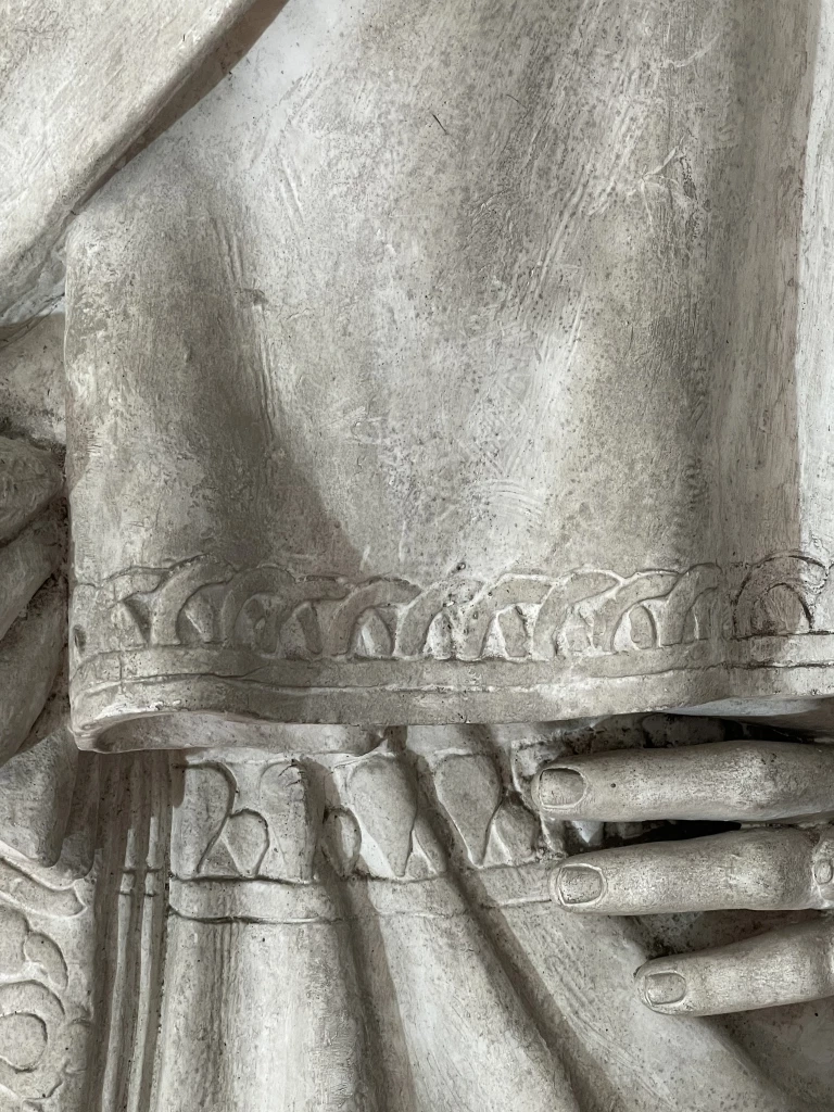 เผยความลับ "ต้นแบบปั้นใบหน้าย่าโม" คือใคร รับค่าจ้างเท่าไหร่จากงานนี้ 