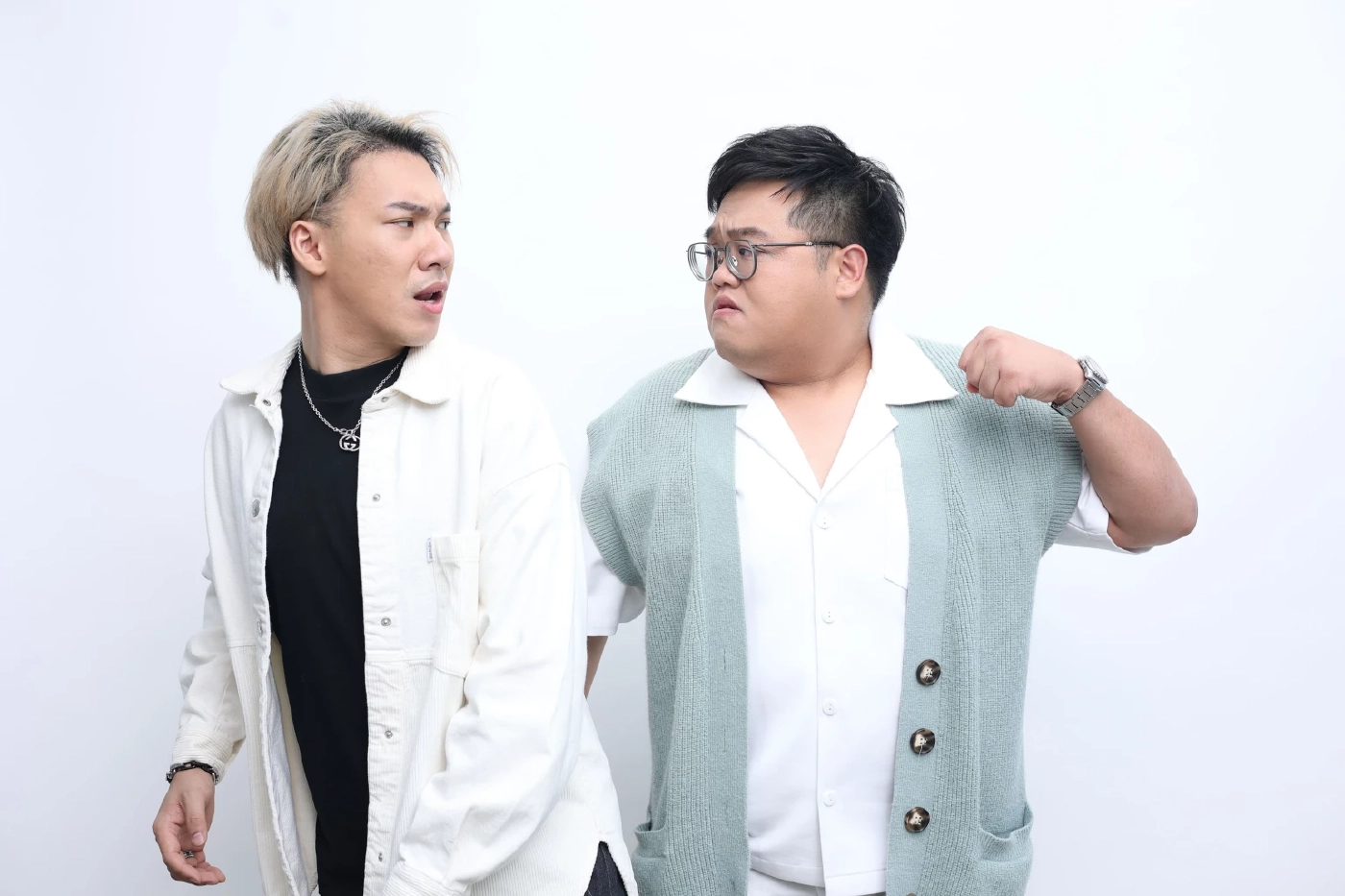 สองเพื่อนซี้เดอะสตาร์ โดม-ตั้ม  กับอาถรรพ์ห้ามนั่งรถคนเดียวกัน