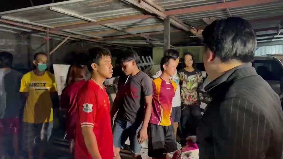 หวิดประชาทัณฑ์ ครูอนาจารนักเรียนม.2 ขณะบุกขอโทษครอบครัวเหยื่อ อ้างขาดสติ