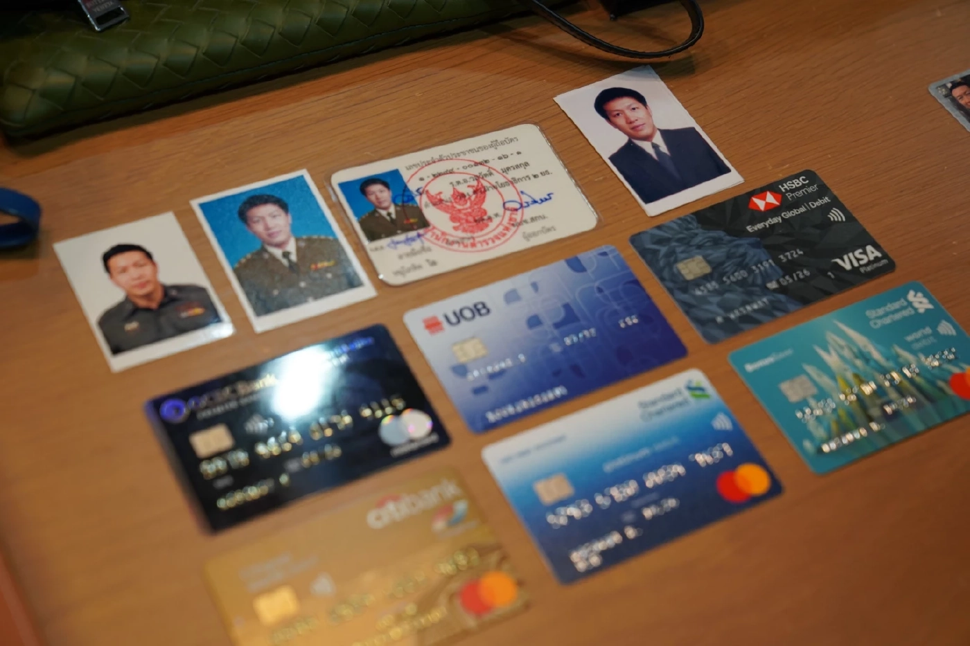 จับเครือข่าย “สารวัตรซัว”-“ชูวิทย์” แฉย้ายเซิร์ฟเวอร์ออกนอกประเทศ