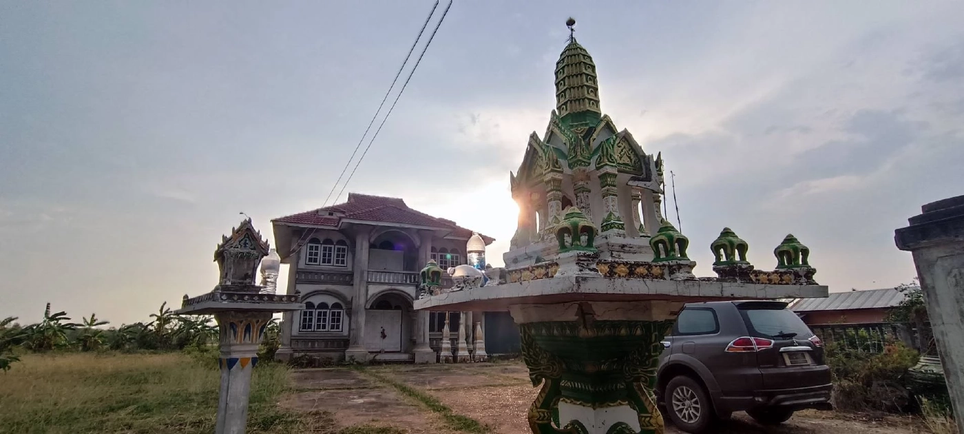 เจ้าของบ้านร้าง ยืนยัน ไม่คิดฟ้องคนบุกรุก ลั่น! ใครเจอผีให้ 1 แสน