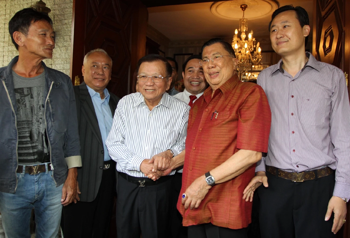 เสนาะเทียนทอง และ พล.อ.ชวลิต ยงใจยุทธ