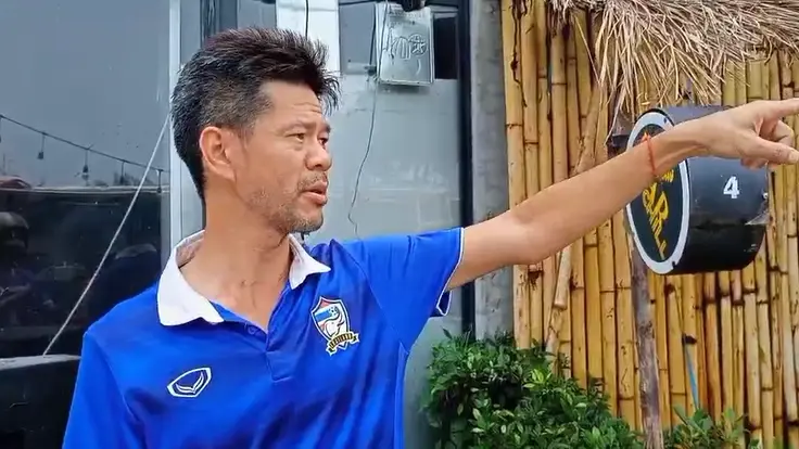  นายวิสิทธิ์ กลั้นมั่น อายุ46 ปี เจ้าของร้านอาหาร