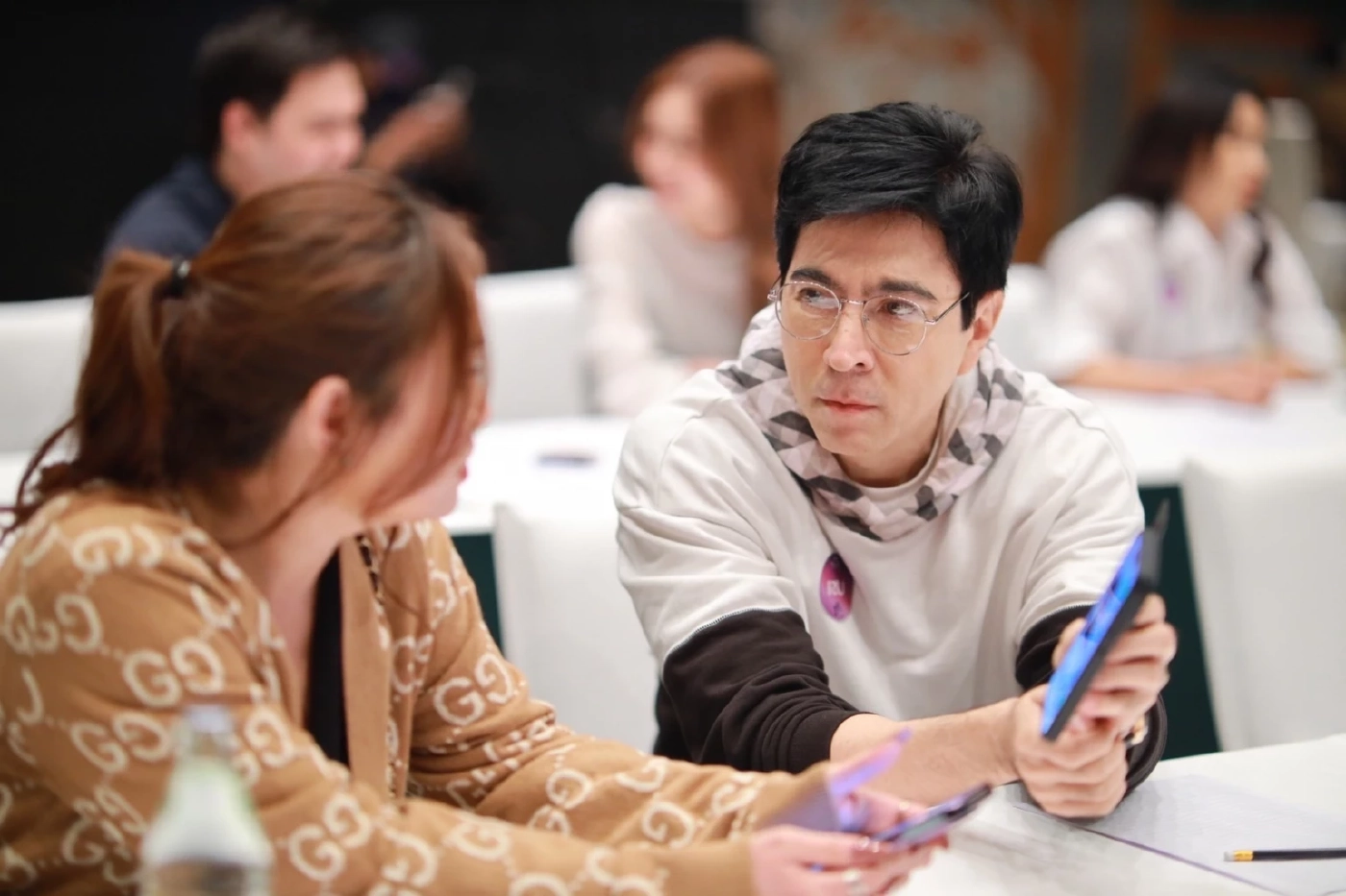 60 แล้วไง “แซม ยุรนันท์” ถ่ายบัตรประชาชนใหม่ ยิ้มร่ารับเบี้ยผู้สูงอายุ