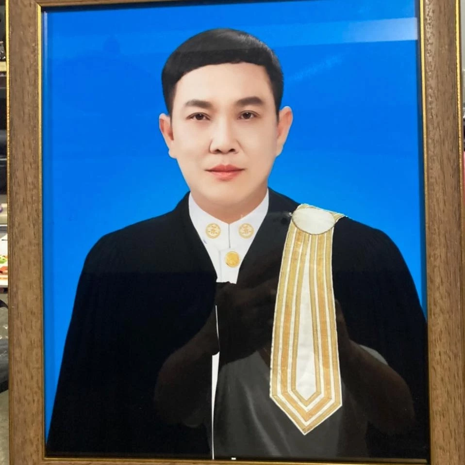 พงศ์กร ตั้งกิตต์ตระกูล