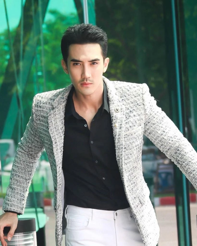 "บิ๊กเอ็ม" เปิดใจหลังเจอดราม่า เครียดจัดไอเป็นเลือด ไม่อยากมีชีวิตอยู่