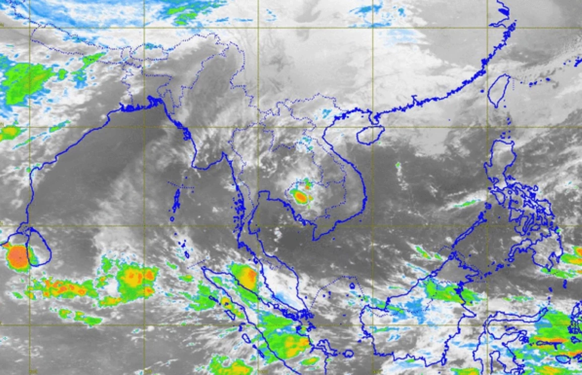 "พายุฤดูร้อน"ถล่ม กรมอุตุฯแจ้ง กทม.-ปริมณฑล และ 46 จว. รับมือฝนหนัก ลมกระโชก