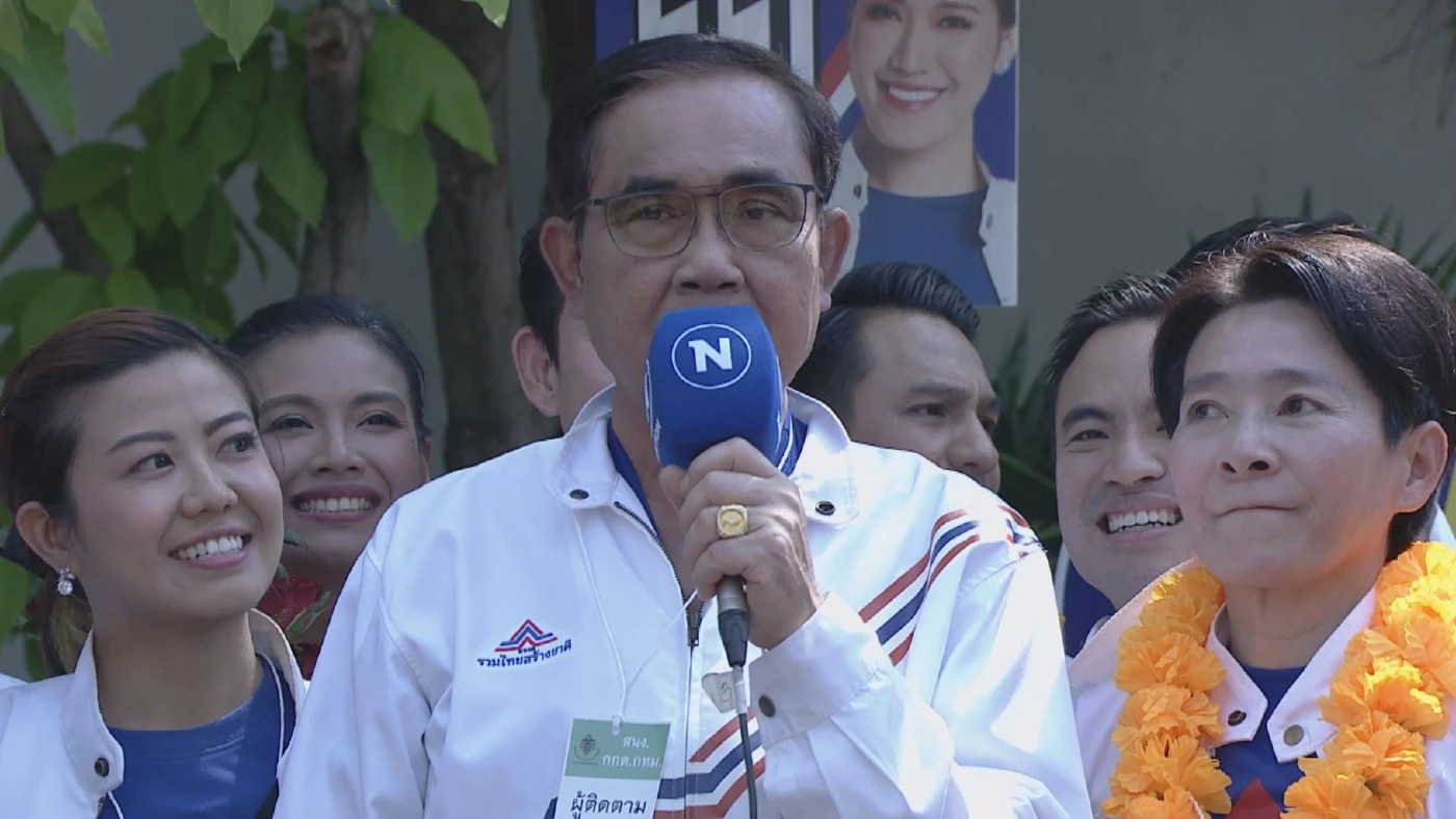 "ประยุทธ์" ฉุน สื่อถามปม "ทักษิณ"กลับบ้าน ลั่นไม่คุยกับคนมีคดี