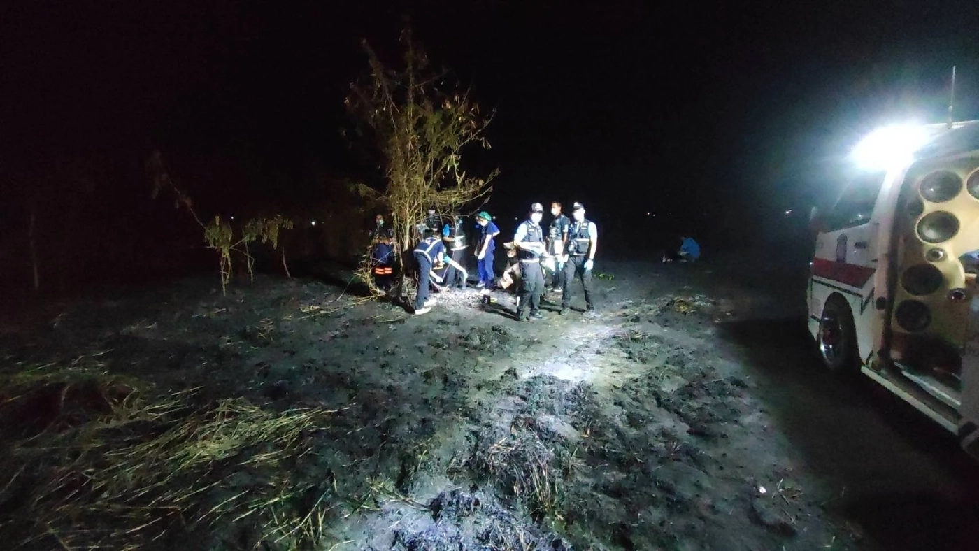 หนุ่มหาของเก่าผงะ เจอโครงกระดูกปริศนา โผล่ป่าหญ้าข้างทางที่ถูกไฟไหม้