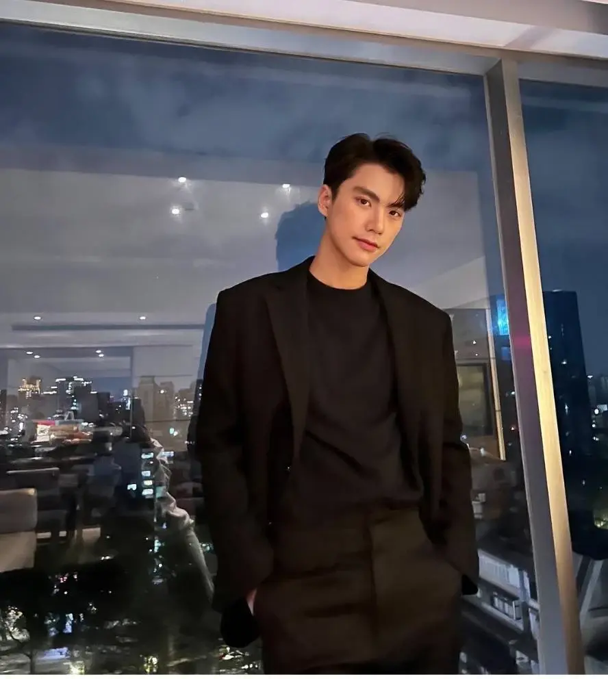 ปมดราม่า โอม ภวัต ถูกปลดพรีเซ็นเตอร์ ไม่จบง่าย ๆ ต้นสังกัดเตรียมฟ้องกลับ