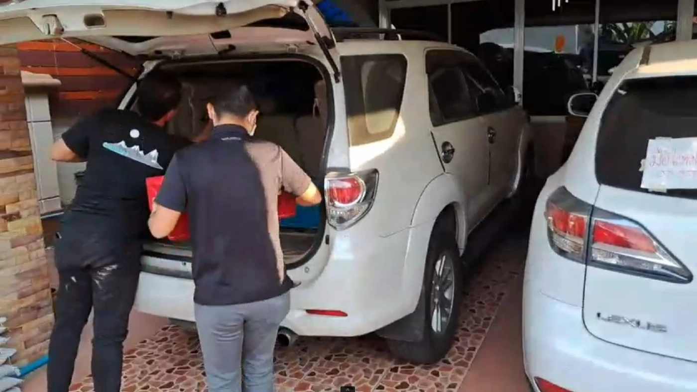 ลุยค้นบ้าน “จนท.ราชเทวี เรียกสินบน” ยึดเพิ่ม 6.9 ล้าน ซุกฟอร์จูนเนอร์