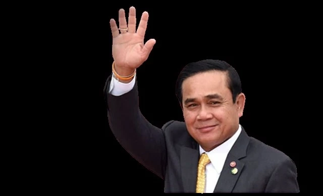 "ธนกร" สวนโพลไม่ใช่ผลเลือกตั้ง เล็งนำ "บิ๊กตู่" ปราศรัยโกยคะแนนนิยม รทสช.