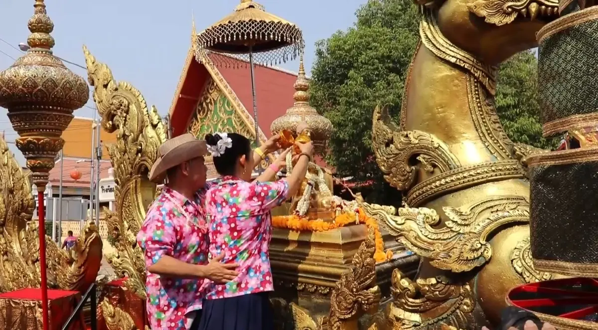 “วราวุธ” นำทีมเปิดงาน “เย็นทั่วหล้า มหาสงกรานต์ สุพรรณบุรี” ปี 66 สุดคึกคัก