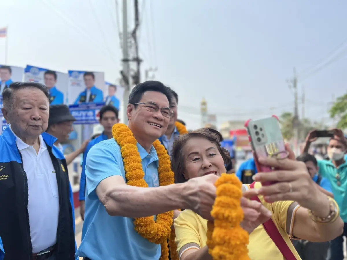 "จุรินทร์" ลุยเมืองโอ่ง ขอชาวบ้านกาปชป. ยันเคารพเสียงปชช.ไม่มีดีลก่อนลต.